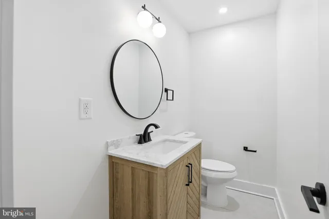 $397,900 | 5301 67th Avenue, Riverdale, MD 20737