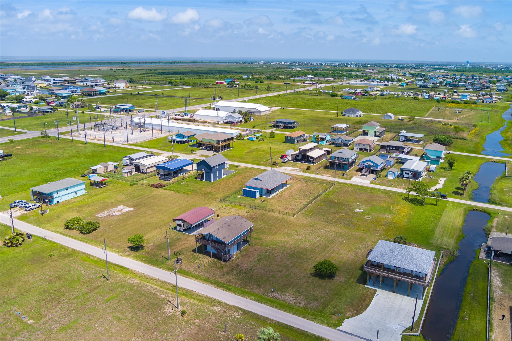 962 South Sage Road Crystal Beach, TX 77650 - Photo 7 of 8