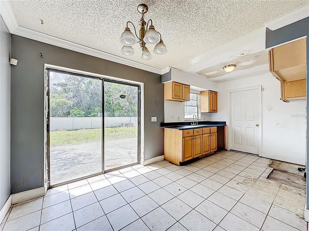 405 Caballero Road Ocoee, FL 34761 - Photo 15 of 46