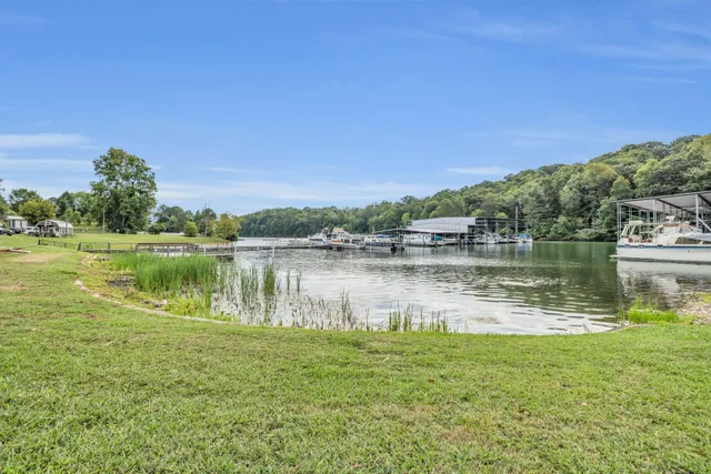 $429,000 | 155 Waters Edge Drive, Spring City, TN 37381