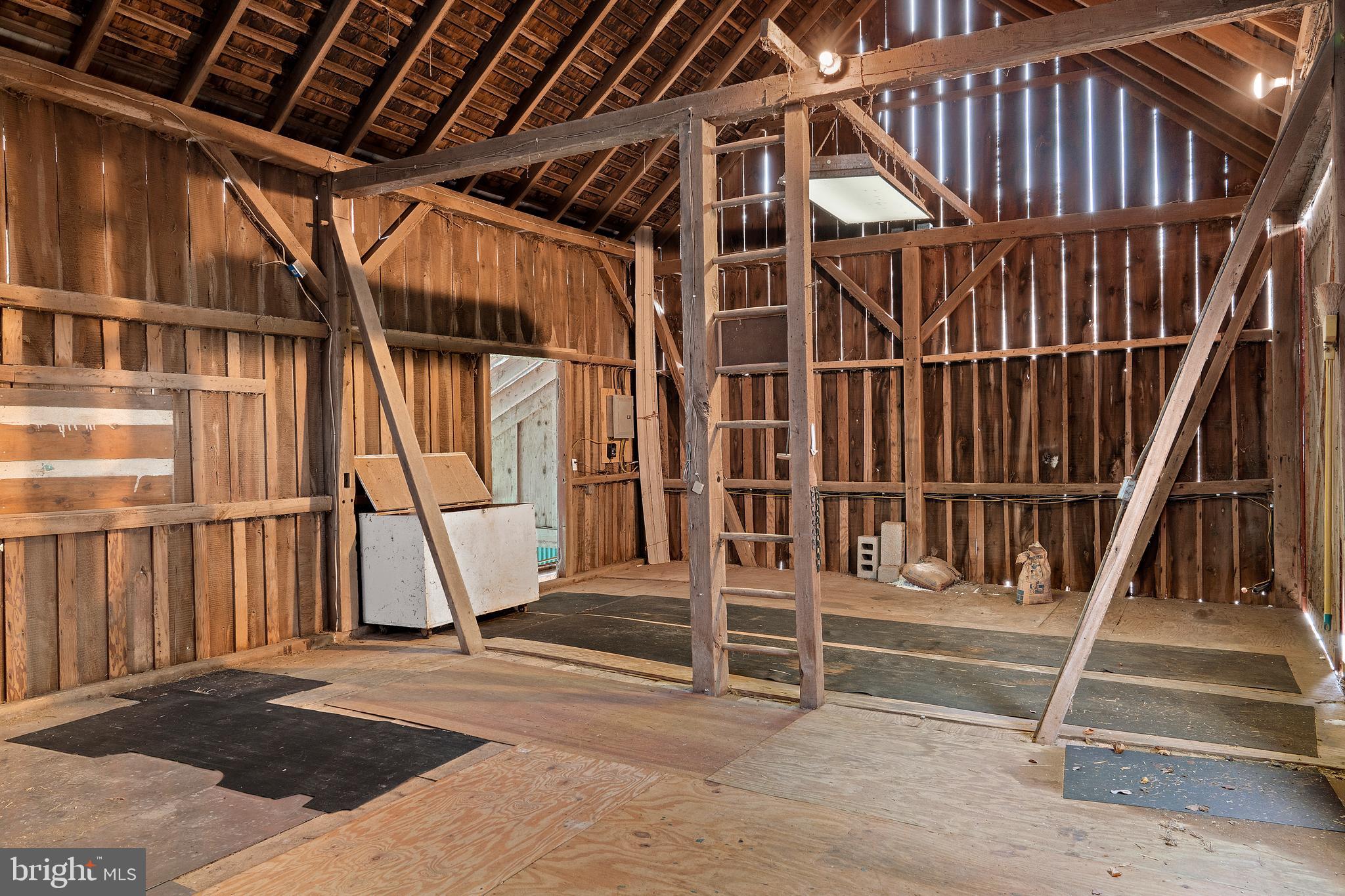 3225 Orwig Road Stewartstown, PA 17363 - Photo 16 of 79 Beautiful timber frame construction