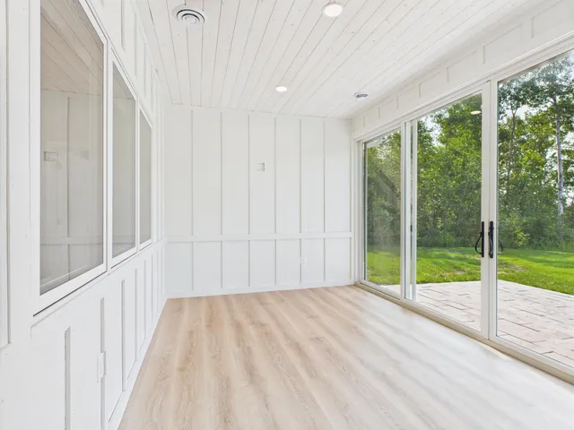 $374,000 | Tbd Elm Drive, Warroad, MN 56763