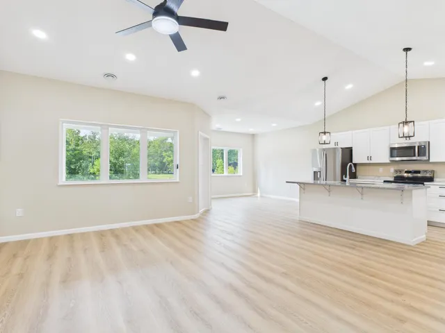 $374,000 | Tbd Elm Drive, Warroad, MN 56763