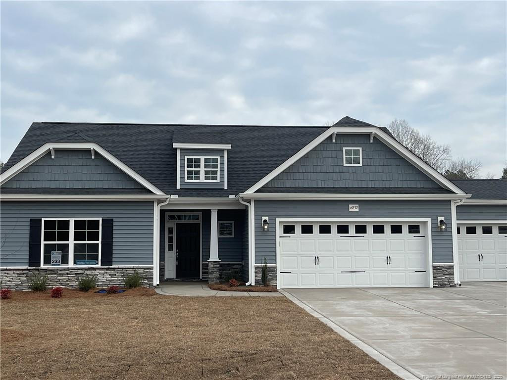 6832 Running Fox Road Hope Mills, NC 28348 - Photo 2 of 21 Photo 2