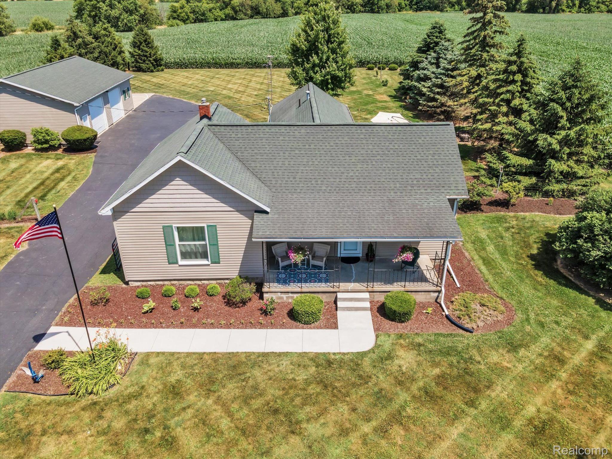 11666 Wabash Road Milan, MI 48160 - Photo 8 of 43 Gallery Image 8