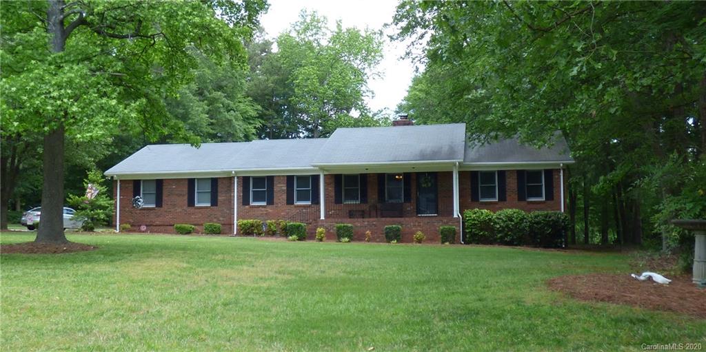 902 Pine Forest Road Charlotte, NC 28214 - Photo 1 of 21 Gallery Image 1