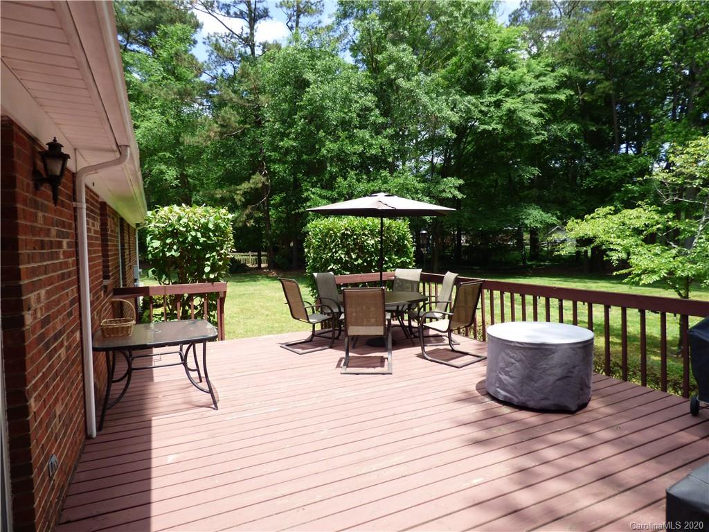 902 Pine Forest Road Charlotte, NC 28214 - Photo 18 of 21 Gallery Image 18