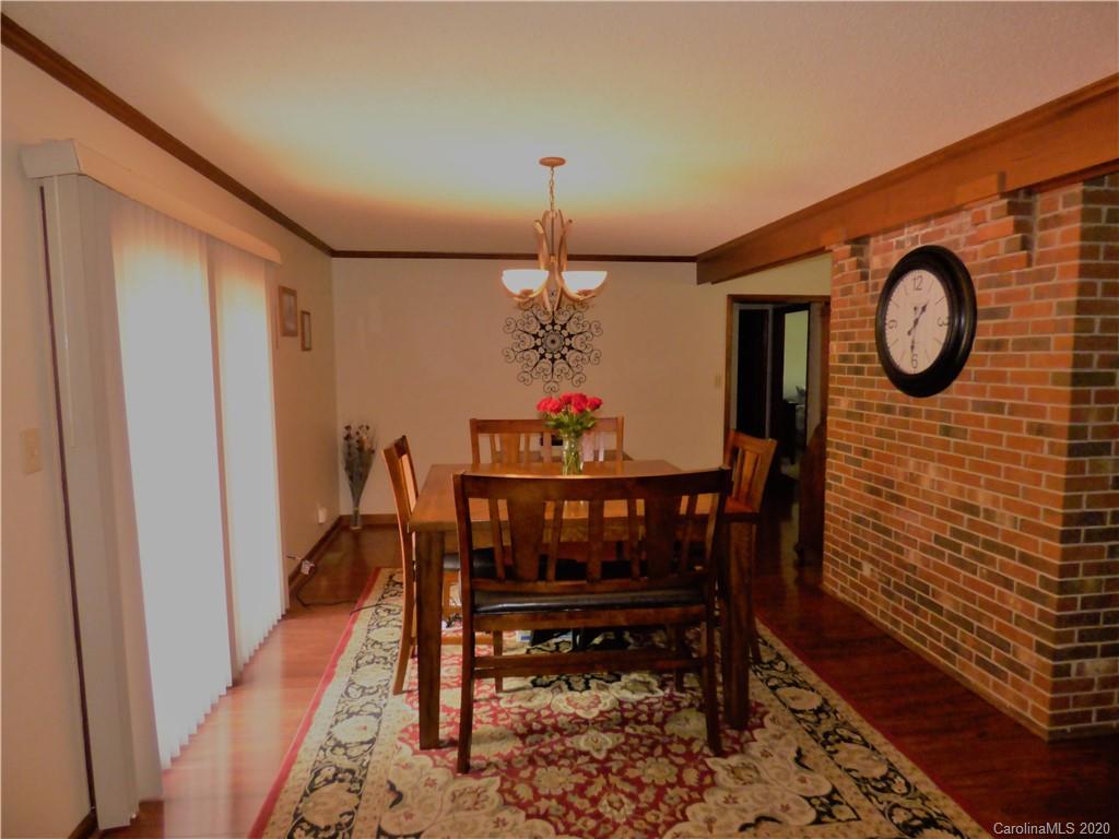 902 Pine Forest Road Charlotte, NC 28214 - Photo 4 of 21 Gallery Image 4