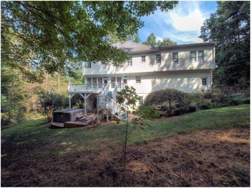 5709 Glenfiddich Way Raleigh, NC 27613 - Photo 20 of 25 Rear Exterior