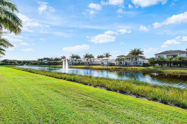 $17,000 | 17317 Santaluce Manor, Boca Raton, FL 33496