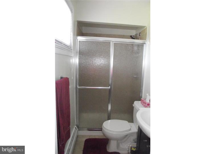 536 Durham Road Langhorne, PA 19047 - Photo 14 of 24 Master Bathroom