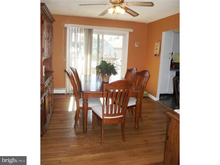 536 Durham Road Langhorne, PA 19047 - Photo 7 of 24 Dining Room