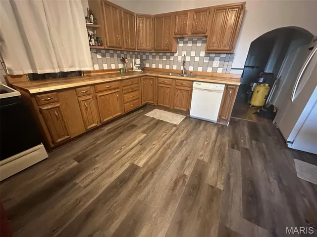 $119,900 | 9405 Gentry Avenue, St. Louis, MO 63125