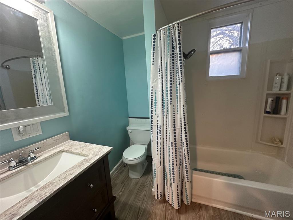 9405 Gentry Avenue St. Louis, MO 63125 - Photo 10 of 16