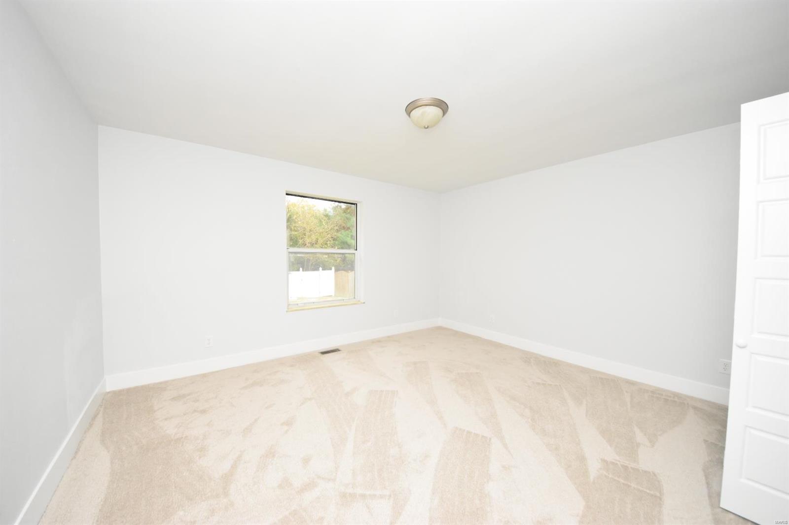 52 Innsbruck Lane Shiloh, IL 62221 - Photo 24 of 25