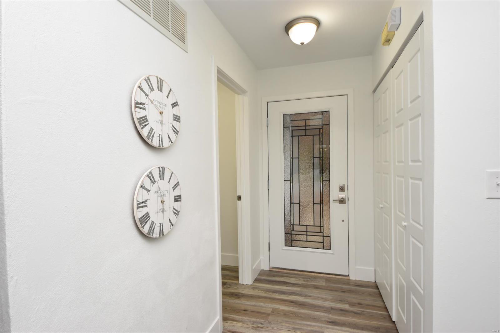 52 Innsbruck Lane Shiloh, IL 62221 - Photo 5 of 25