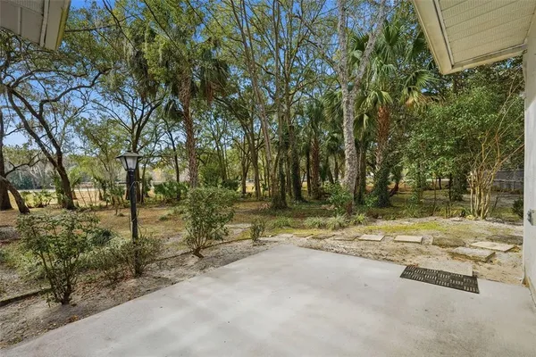 $155,000 | 554 West Cherry Laurel Court, Beverly Hills, FL 34465