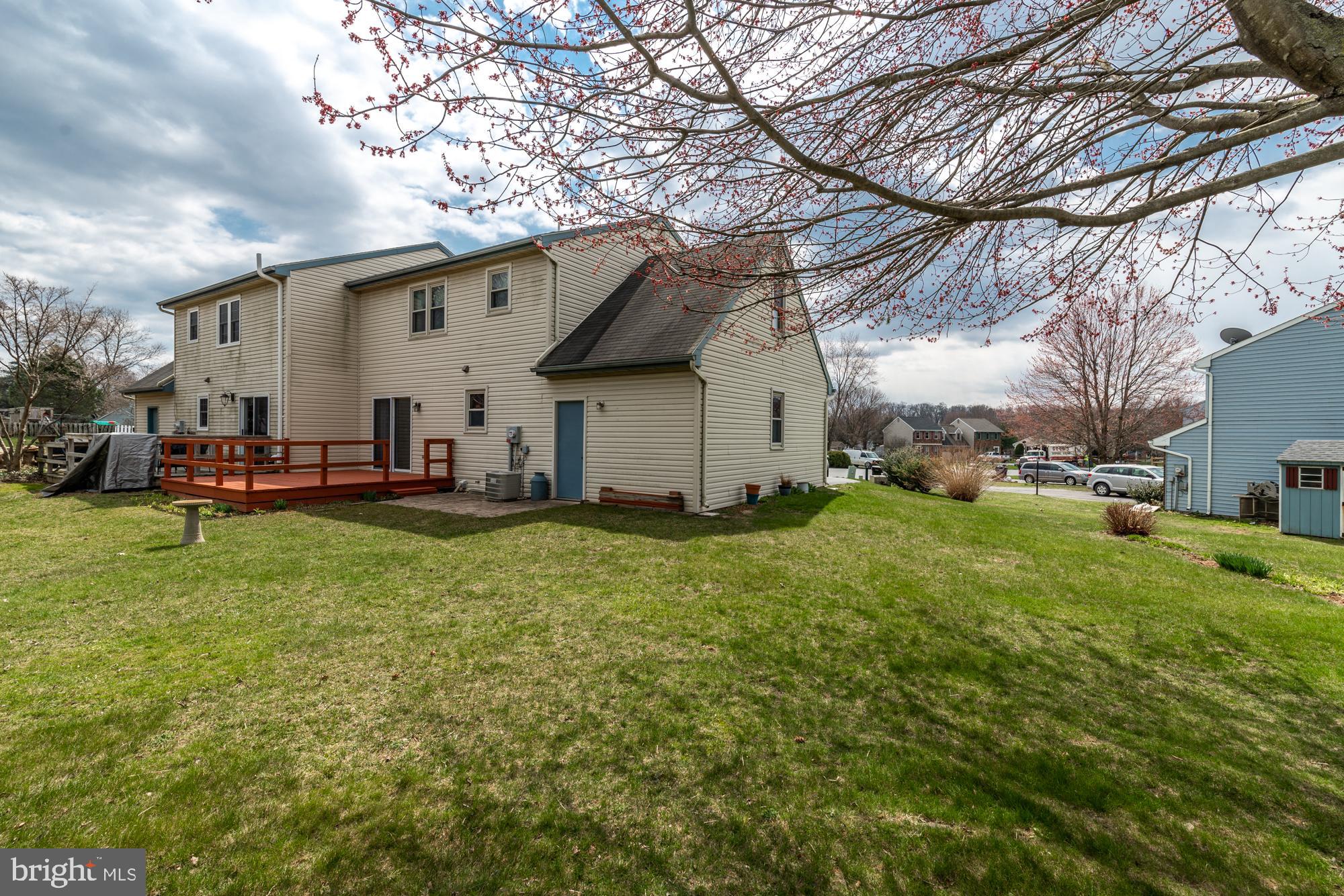18 Lakeview Place Lititz, PA 17543 - Photo 21 of 25 V3