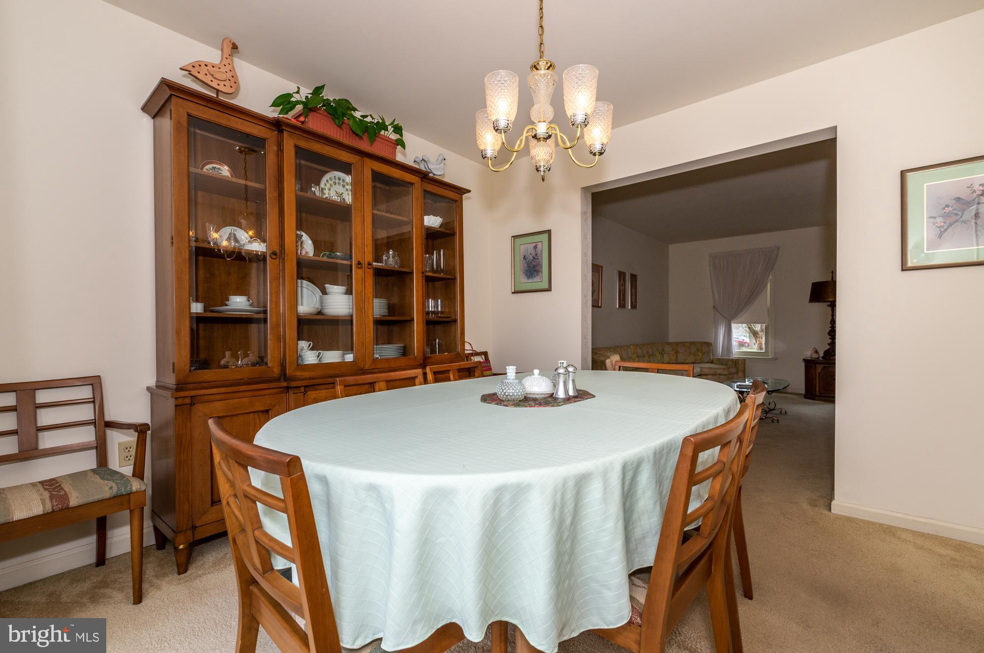 18 Lakeview Place Lititz, PA 17543 - Photo 7 of 25 Dining Room