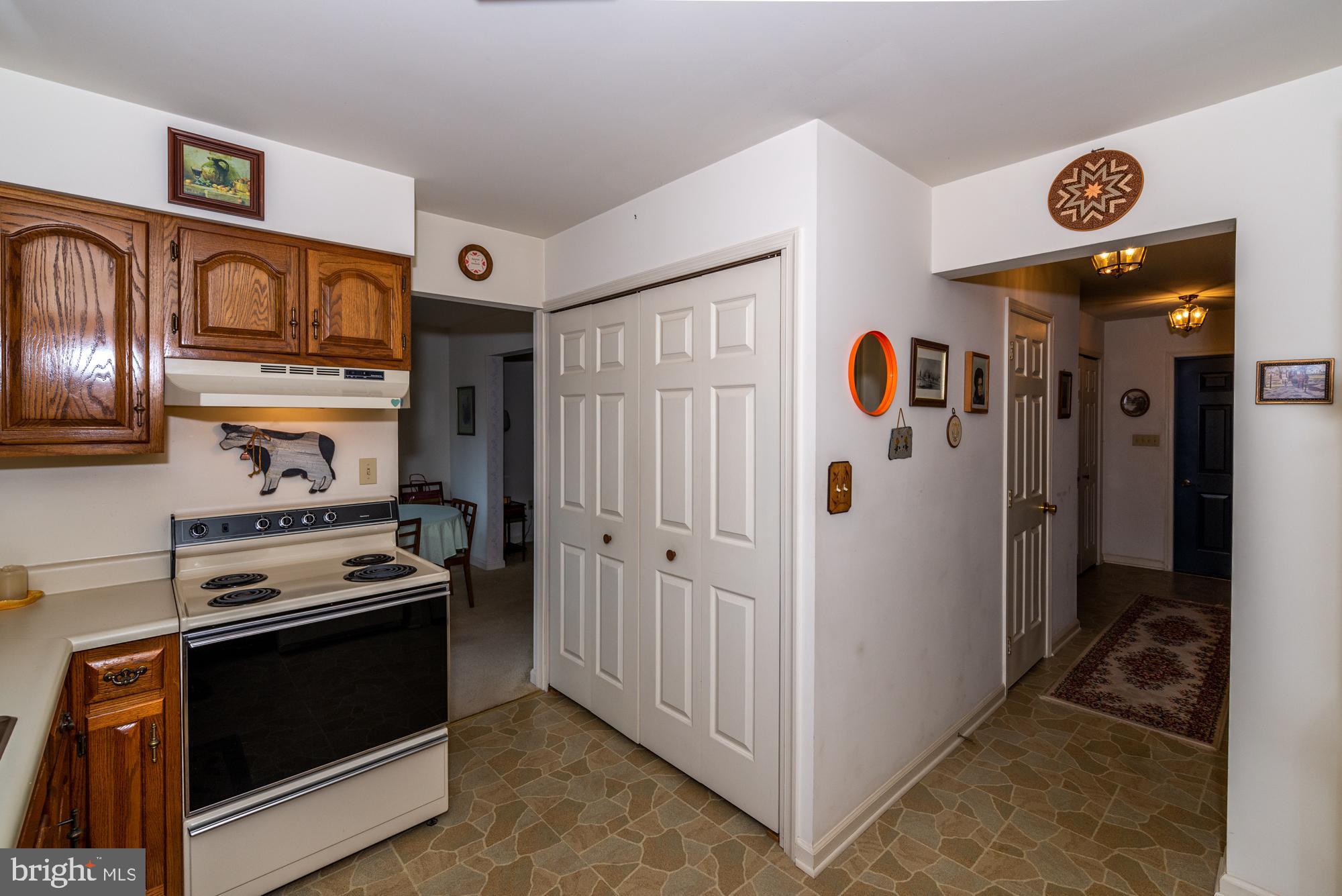 18 Lakeview Place Lititz, PA 17543 - Photo 10 of 25 V2