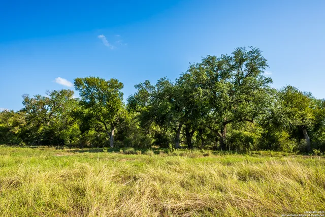 $2,431,250 | 0 Cr 646, Hondo, TX 78861