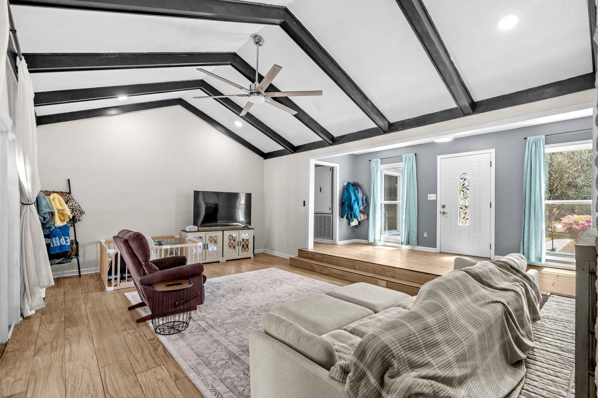 115 Wofford Road Conway, SC 29526 - Photo 3 of 51