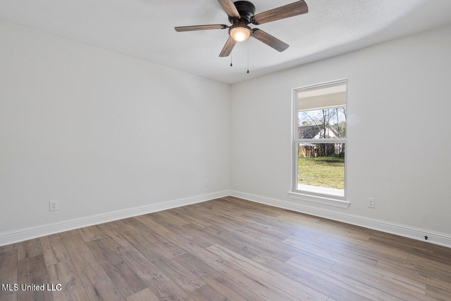 16341 Orange Grove Road Gulfport, MS 39503 - Photo 31 of 38 20250321180007245096000000-o