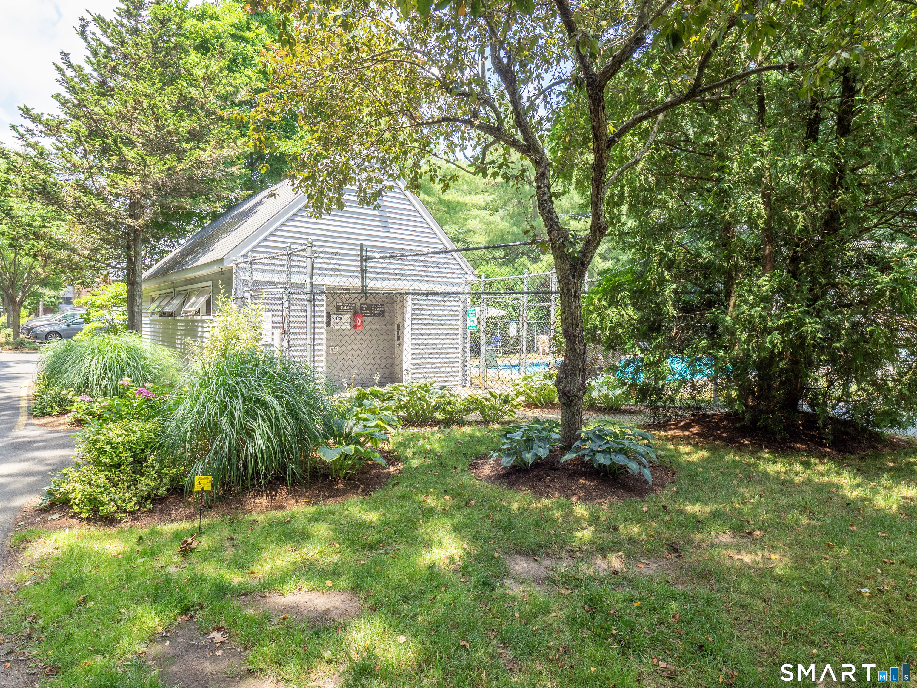 49 Wilton Crest Road, Unit 49 Wilton, CT 06897 - Photo 33 of 37