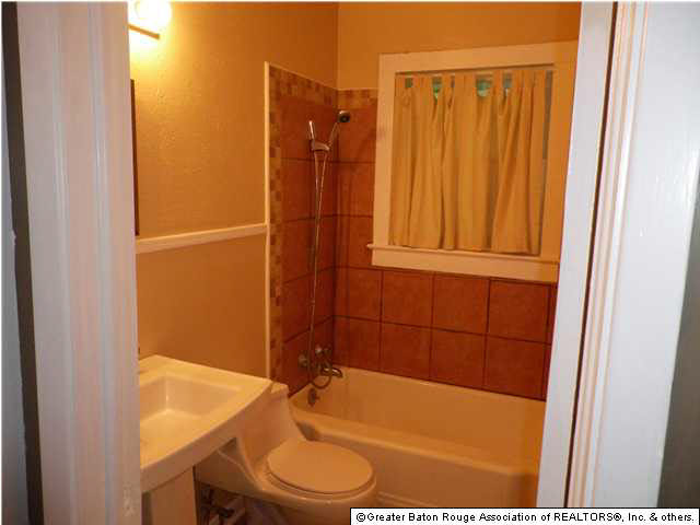 2080 Christian Street Baton Rouge, LA 70808 - Photo 6 of 7 Gallery Image 6