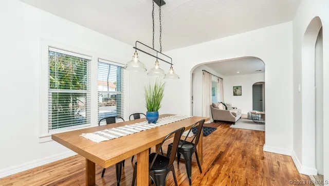 a view of a livingroom with furniture and window