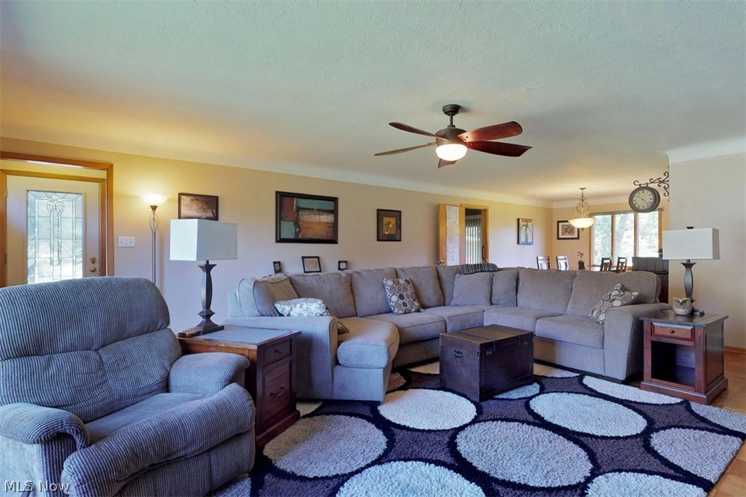 17950 Egbert Road Walton Hills, OH 44146 - Photo 5 of 35