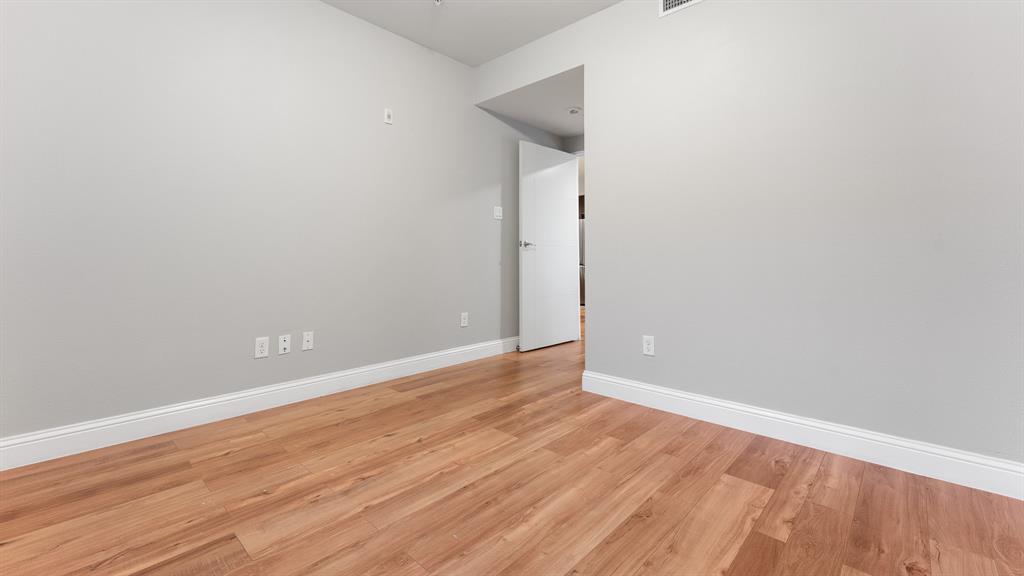 1100 West Trinity Mills Road, Unit 1014 Carrollton, TX 75006 - Photo 12 of 32