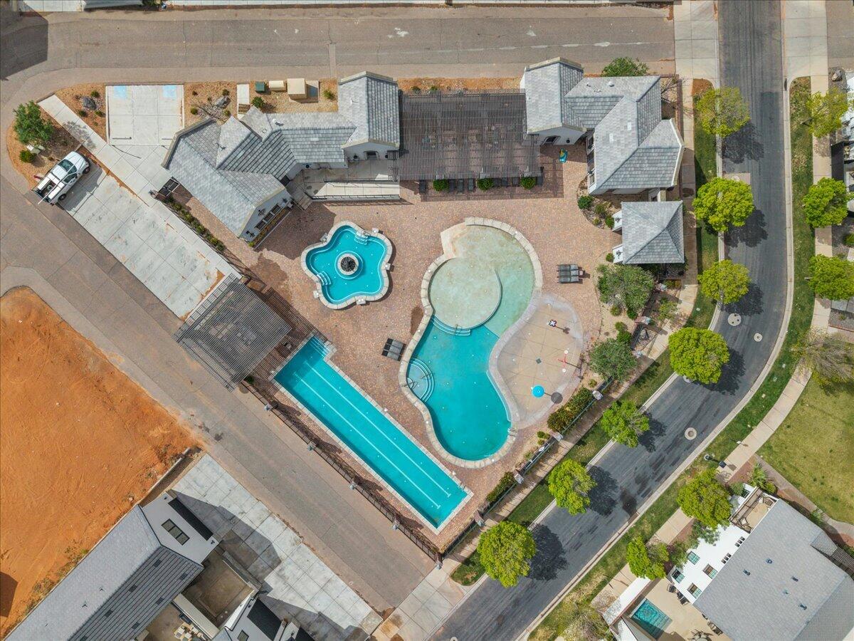 4351 Canterbury Road, Unit E2 Hurricane, UT 84737 - Photo 11 of 13 Pool 2