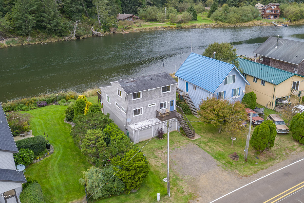 34120 Brooten Road Pacific City, OR 97135 - Photo 3 of 24 34120Brooten-20