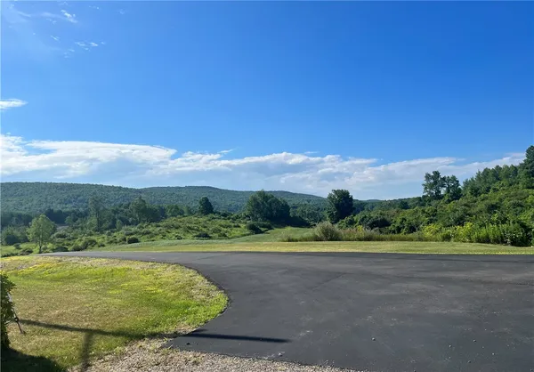 $325,000 | 568 Buckley Lane, Almond, NY 14804