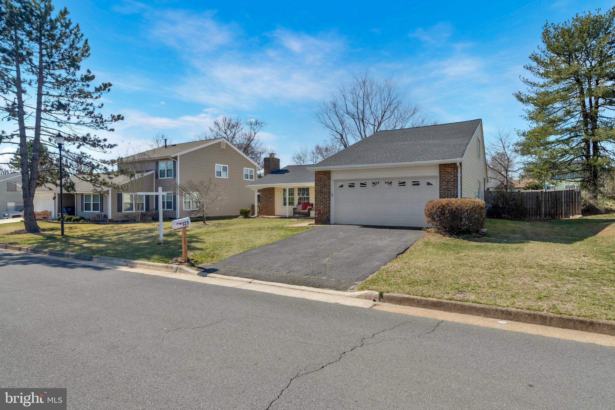 121 South Fox Road Sterling, VA 20164 - Photo 33 of 40 Gallery Image 33