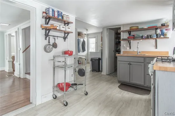 $129,900 | 32467 County Route 54, Chaumont, NY 13622