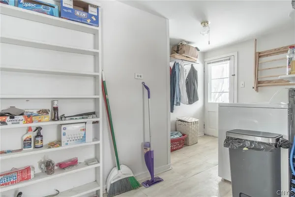 $129,900 | 32467 County Route 54, Chaumont, NY 13622