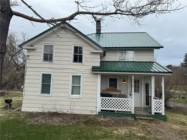 $129,900 | 32467 County Route 54, Chaumont, NY 13622