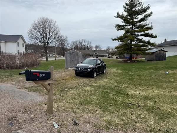 $129,900 | 32467 County Route 54, Chaumont, NY 13622