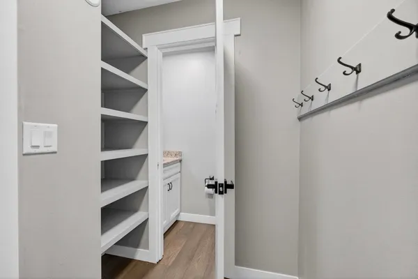 $635,000 | 11700 61st Avenue, Blue Grass, IA 52726