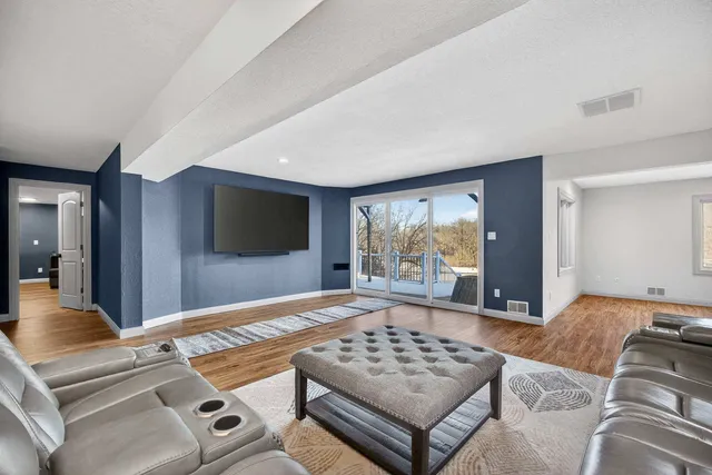 $650,000 | 11700 61st Avenue, Blue Grass, IA 52726