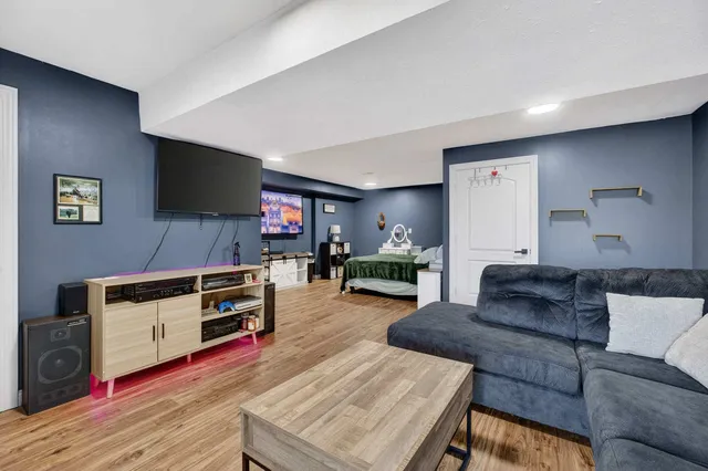 $650,000 | 11700 61st Avenue, Blue Grass, IA 52726