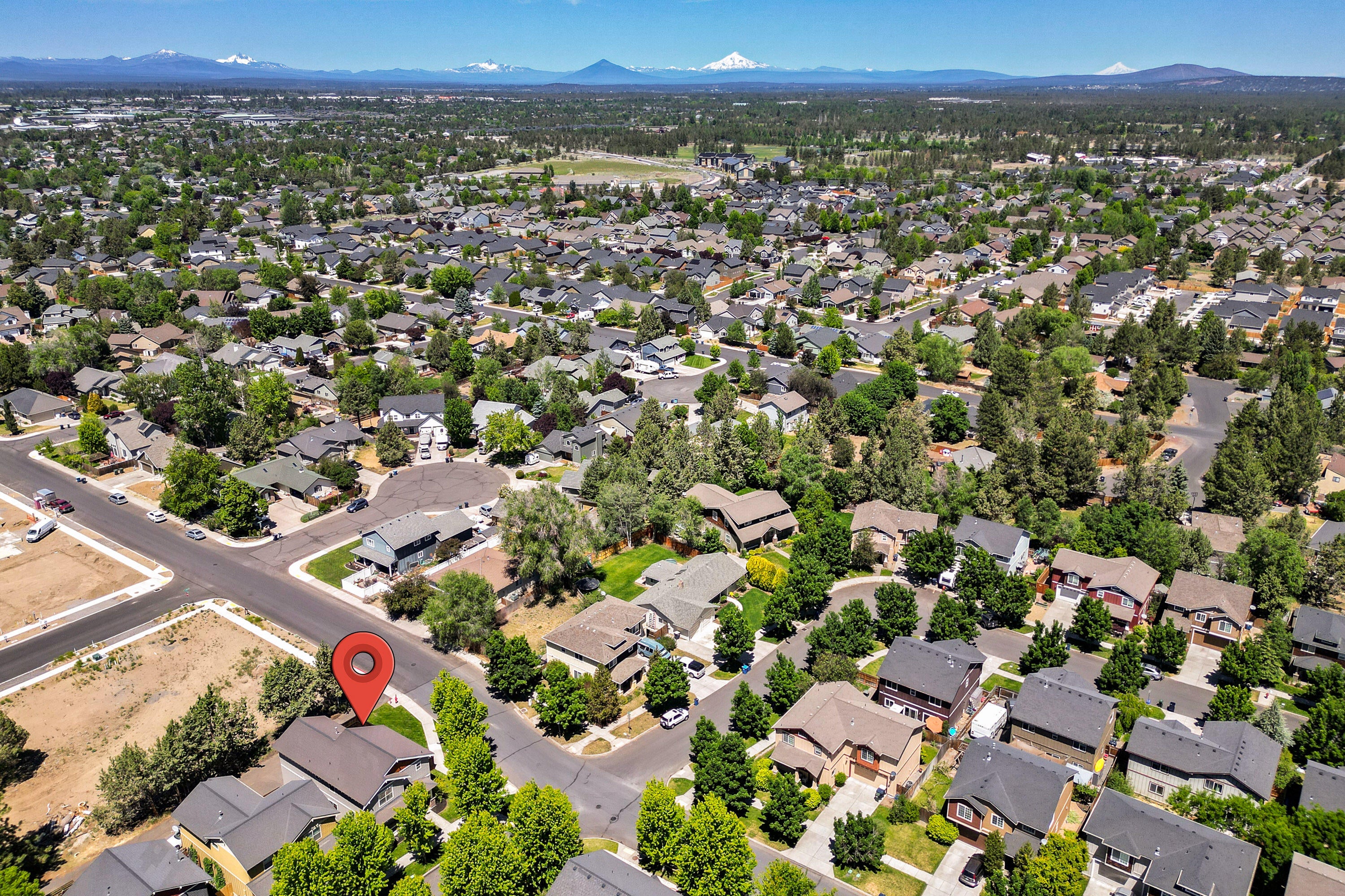 62777 Hawkview Road Bend, OR 97701 - Photo 38 of 41 DJI_0807-Edit