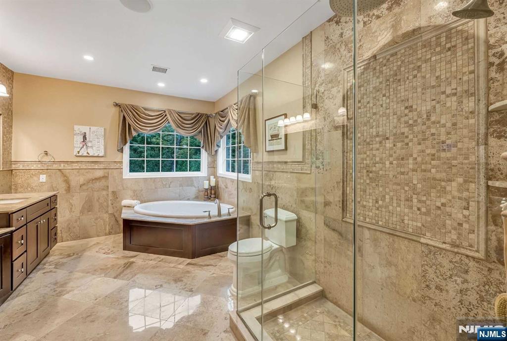 52 Hopper Farm Road Upper Saddle River, NJ 07458 - Photo 25 of 45