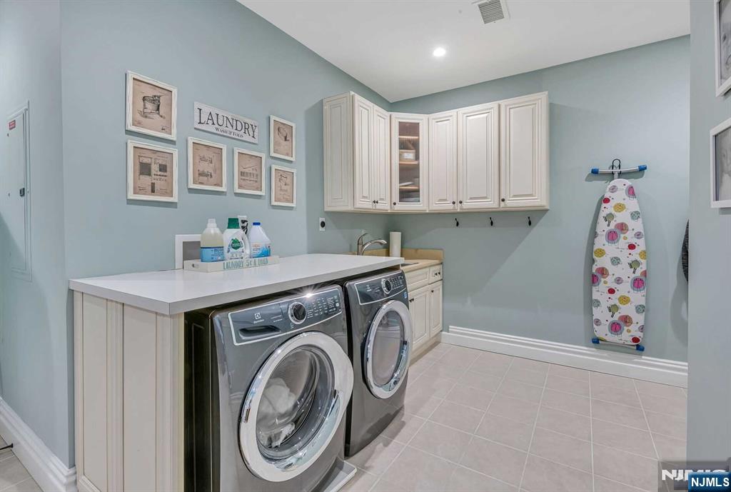 52 Hopper Farm Road Upper Saddle River, NJ 07458 - Photo 31 of 45