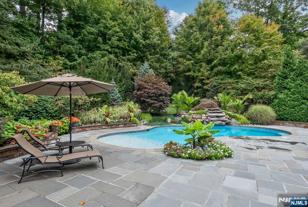 52 Hopper Farm Road Upper Saddle River, NJ 07458 - Photo 43 of 45