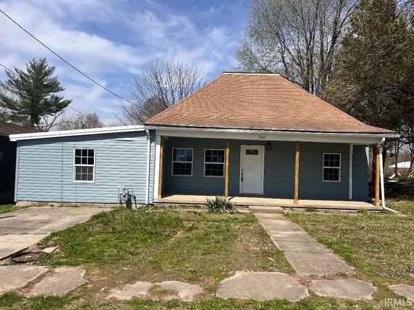 $184,000 | 303 East North Street, Winslow, IN 47598