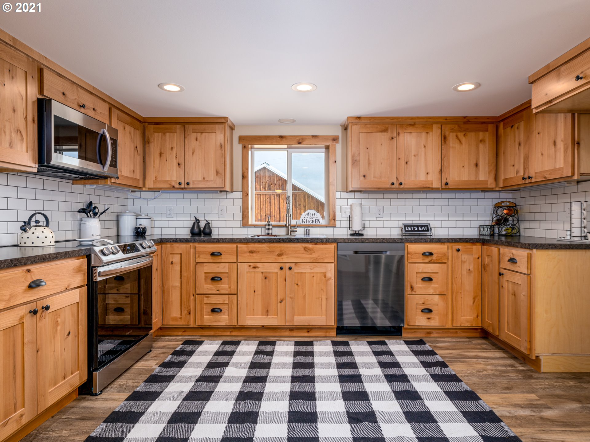 520 Knowles Road Winlock, WA 98596 - Photo 4 of 24