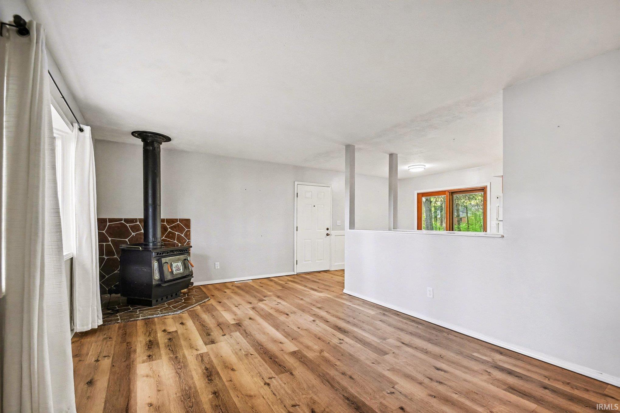 18360 Roosevelt Road South Bend, IN 46614 - Photo 5 of 31 Gallery Image 5